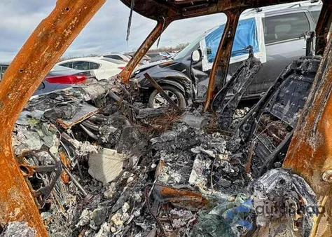 2011 Land Rover Range Rover Hse Luxury from USA, damaged, VIN SALMF1E44BA334281